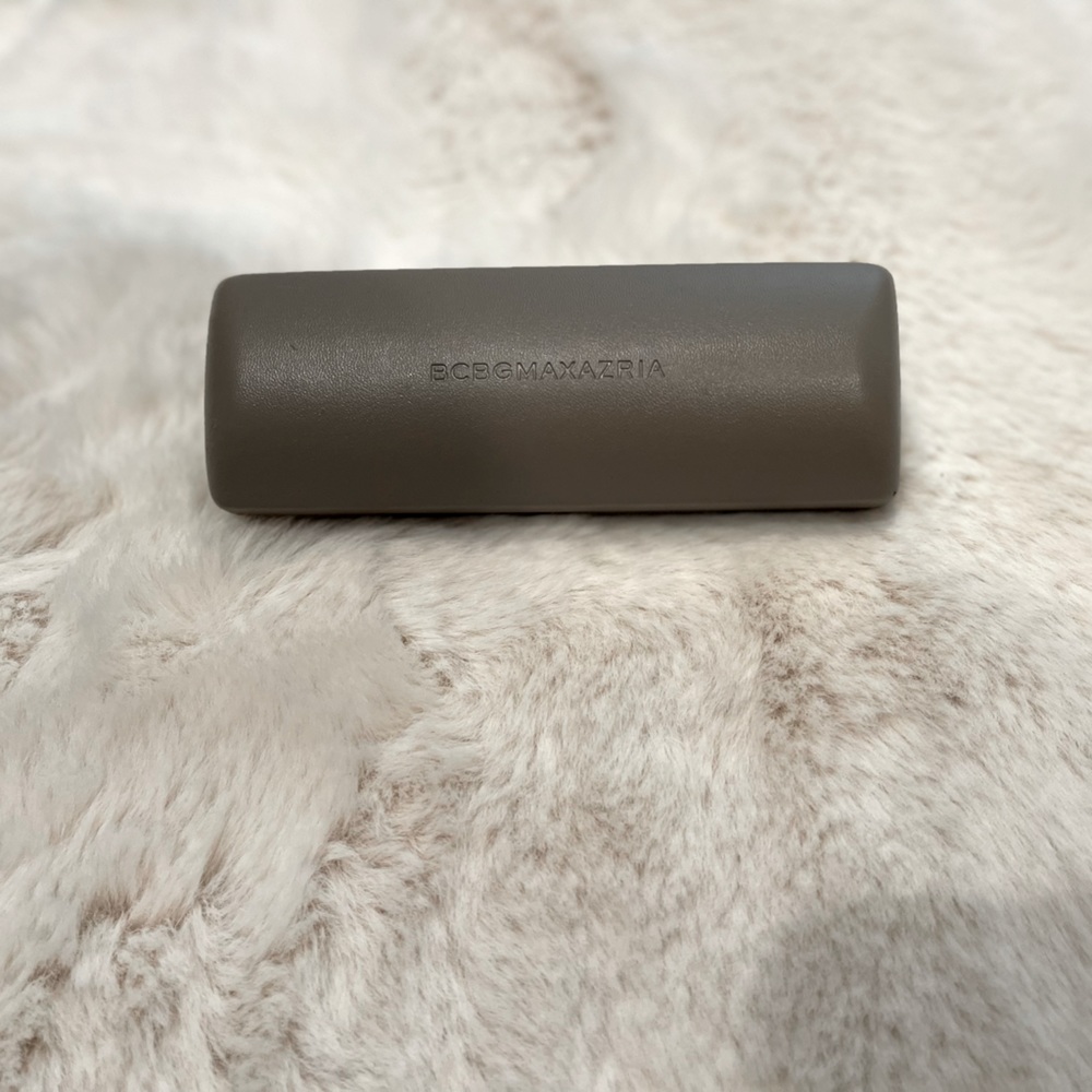 BCBG Sunglass Case
